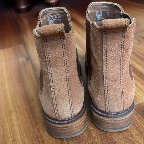 Clarks ankle boots - Picture 4 of 8